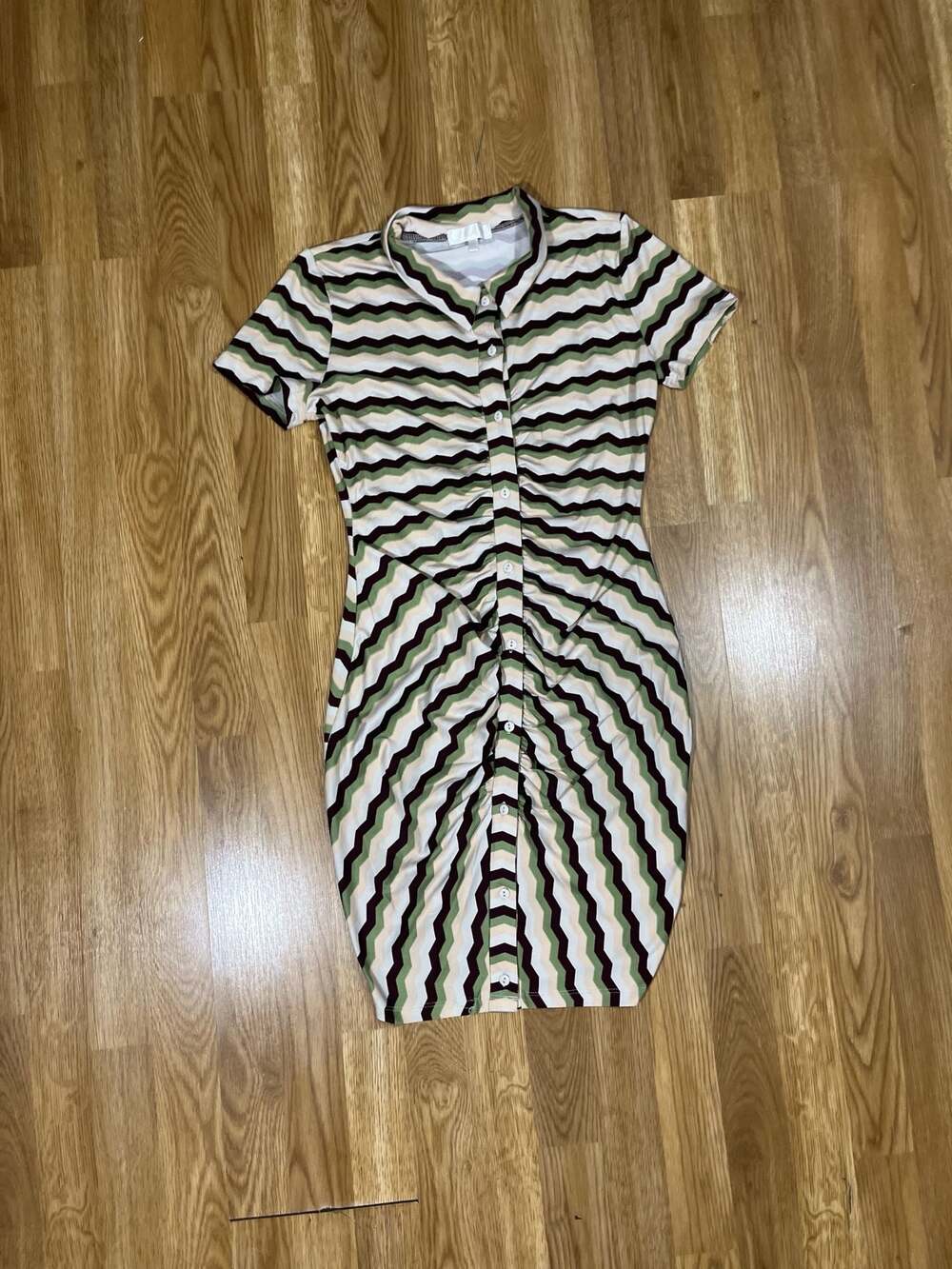 Riley & James Short Sleeve Button Front Ruched Mini Dress in Multi-Color Wave Pr
